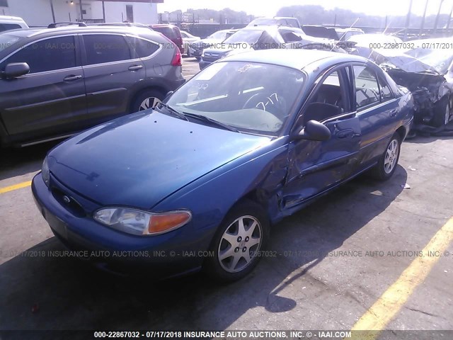 1FAFP10P1XW251258 - 1999 FORD ESCORT LX BLUE photo 2