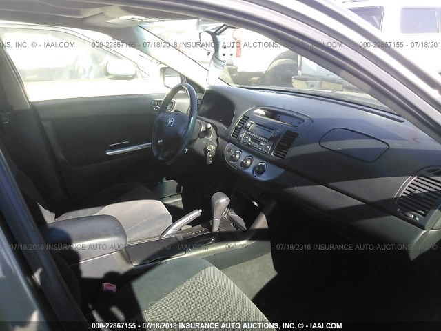 4T1BE32K85U991275 - 2005 TOYOTA CAMRY LE/XLE/SE Boz foto 5