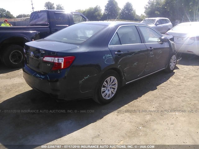 4T1BF1FK5CU588007 - 2012 TOYOTA CAMRY SE/LE/XLE შავი ფოტო 4