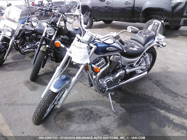 JS1VX51LX32101962 - 2003 SUZUKI VS1400 GLP SILVER photo 2