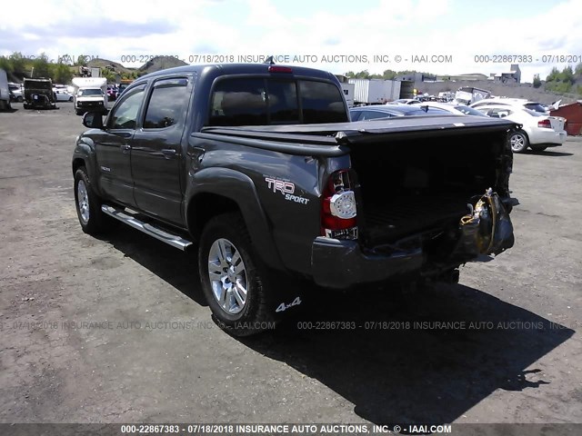 3TMLU4EN0CM081791 - 2012 TOYOTA TACOMA DOUBLE CAB GRAY photo 3