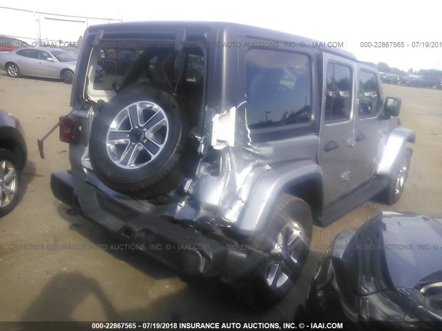 1C4HJXEG5JW153759 - 2018 JEEP WRANGLER UNLIMITE SAHARA ვერცხლისფერი ფოტო 4