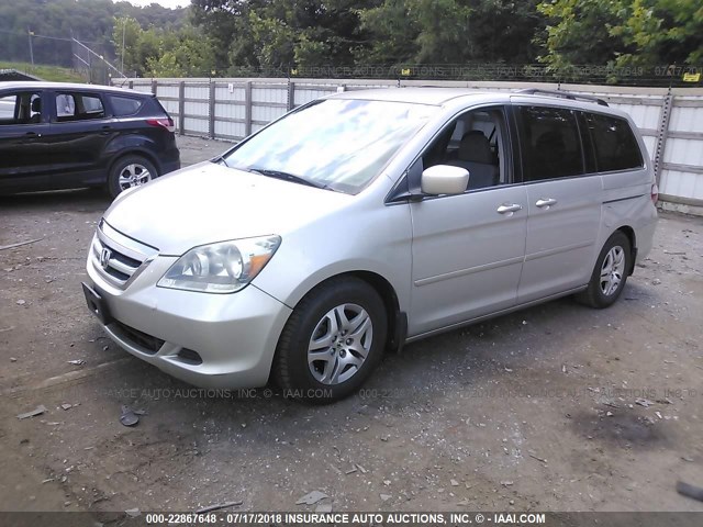 5FNRL38465B066343 - 2005 HONDA ODYSSEY EX SILVER photo 2