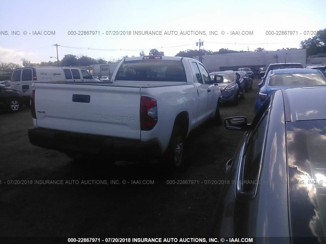 5TFUM5F19HX069808 - 2017 TOYOTA TUNDRA DOUBLE CAB SR/SR5 WHITE photo 4
