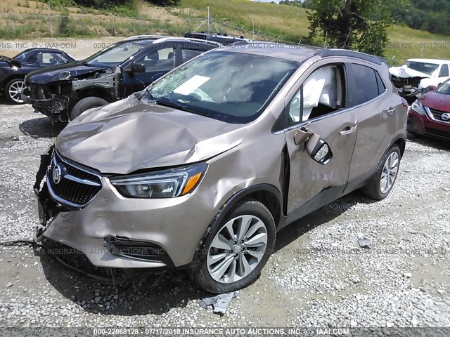 KL4CJASB0JB531634 - 2018 BUICK ENCORE PREFERRED GOLD photo 2