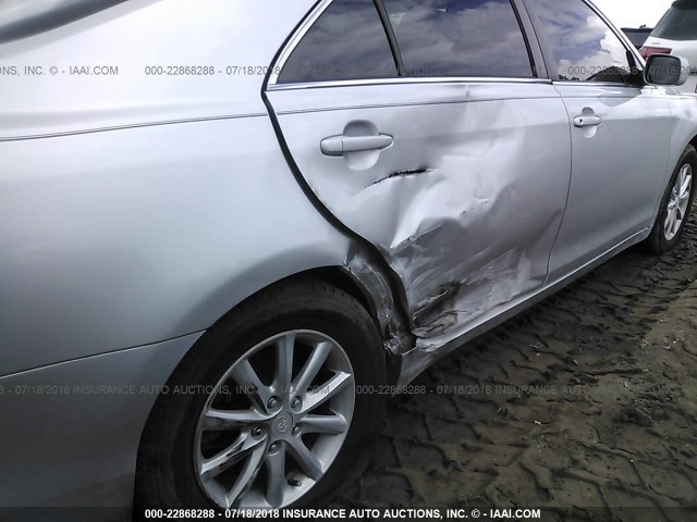 4T1BE46K99U292906 - 2009 TOYOTA CAMRY SE/LE/XLE SILVER photo 6