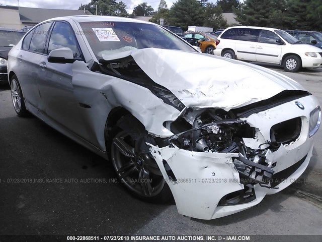 WBAKP9C56EDZ34936 - 2014 BMW 550 XI WHITE photo 6