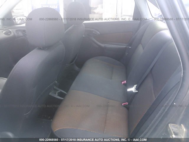 1FAFP38372W321738 - 2002 FORD FOCUS ZTS GRAY photo 8