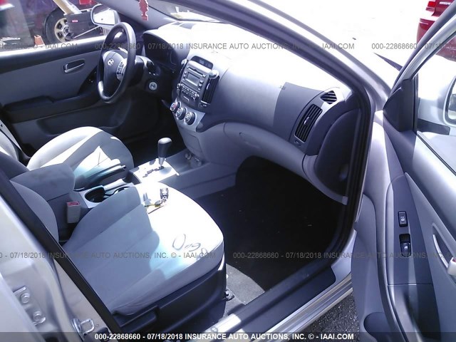 KMHDU46D39U751635 - 2009 HYUNDAI ELANTRA GLS/SE SILVER photo 5