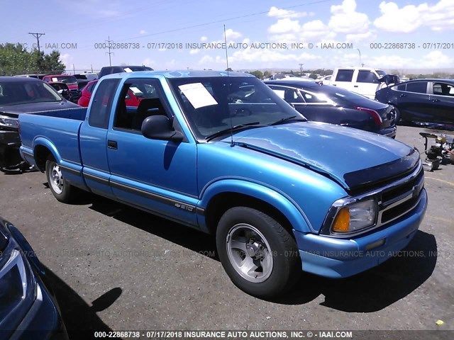 1GCCS19Z9SK257082 - 1995 CHEVROLET S TRUCK S10 BLUE photo 1