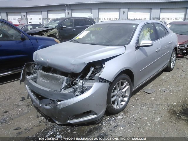 1G11C5SA3DF297467 - 2013 CHEVROLET MALIBU 1LT ვერცხლისფერი ფოტო 2