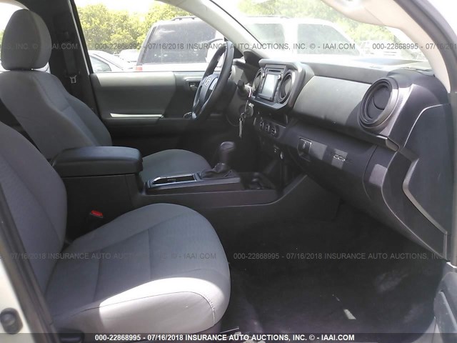 5TFRX5GNXGX071189 - 2016 TOYOTA TACOMA ACCESS CAB/SR/SR5 白色 照片 5