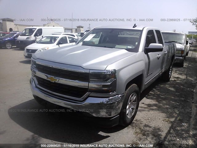 1GCRCREH8JZ151344 - 2018 CHEVROLET SILVERADO C1500 LT GRAY photo 2