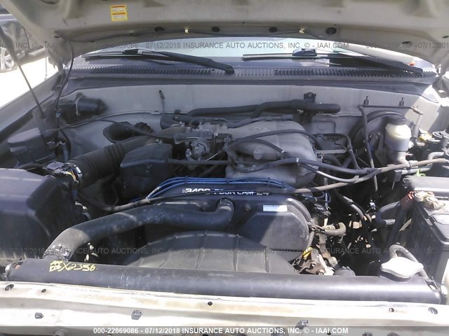 5TBRN34122S232878 - 2002 TOYOTA TUNDRA ACCESS CAB SR5 GRAY photo 10