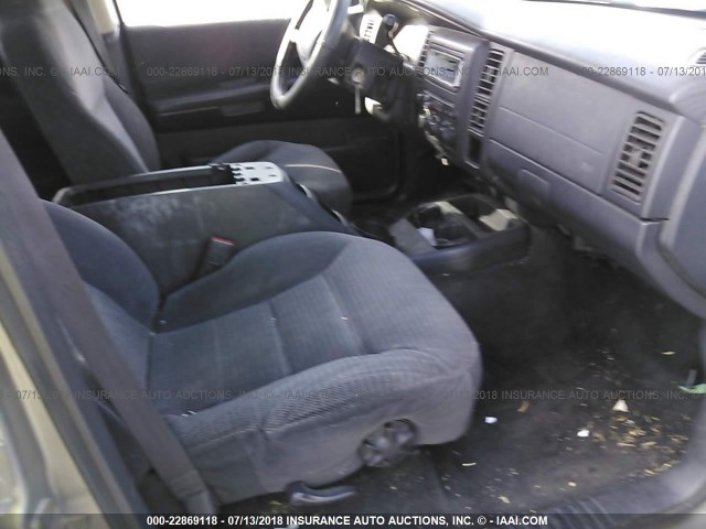 1B4HR28Z61F500280 - 2001 DODGE DURANGO ნაცრისფერი ფოტო 5