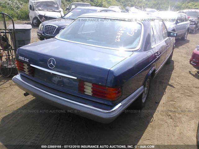 WDBCA32C8FA129530 - 1985 MERCEDES-BENZ 380 SE BLUE photo 4