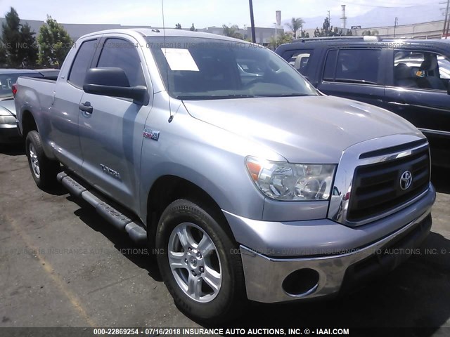 5TFRY5F17AX085991 - 2010 TOYOTA TUNDRA DOUBLE CAB SR5 SILVER photo 1