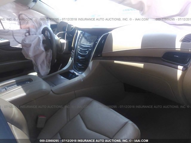 1GYS3UKJ8FR564099 - 2015 CADILLAC ESCALADE ESV PLATINUM თეთრი ფოტო 5
