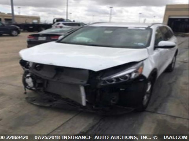 5XYPG4A53JG361729 - 2018 KIA SORENTO LX/L WHITE photo 2