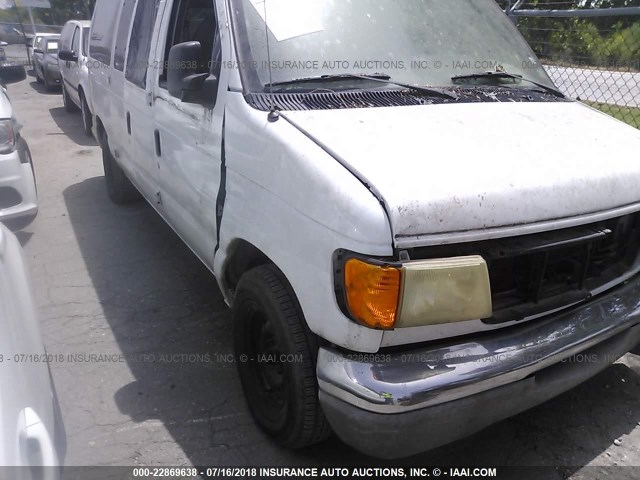 1FMRE11W43HA79076 - 2003 FORD ECONOLINE E150 WAGON WHITE photo 6