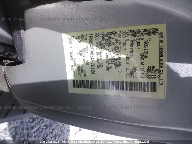 1N6BA06A65N576124 - 2005 NISSAN TITAN XE/SE/LE SILVER photo 9