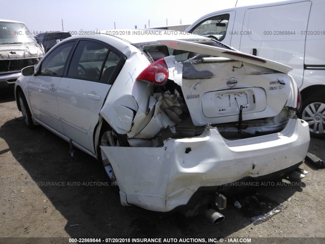 1N4BA41E88C833598 - 2008 NISSAN MAXIMA SE/SL WHITE photo 3