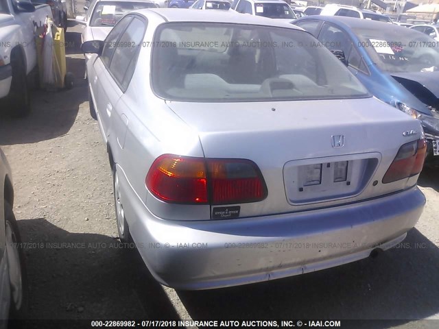 2HGEJ6618XH574441 - 1999 HONDA CIVIC SE SILVER photo 3