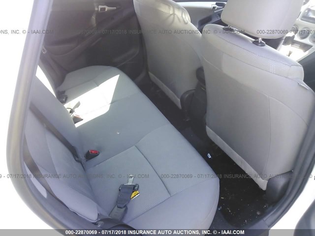 2T1KU4EE4DC020692 - 2013 TOYOTA COROLLA MATRIX  WHITE photo 8