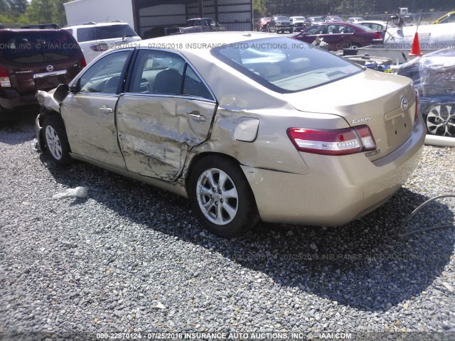 4T1BF3EK5BU128695 - 2011 TOYOTA CAMRY SE/LE/XLE ოქროსფერი ფოტო 3