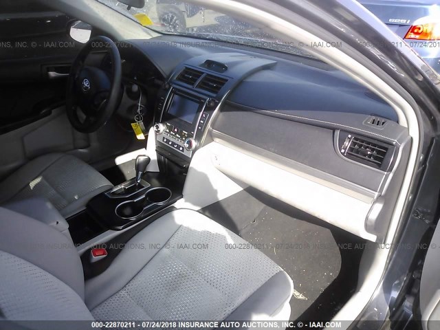 4T4BF1FK8DR290171 - 2013 TOYOTA CAMRY L/SE/LE/XLE 灰色 照片 5