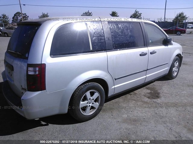 1D8HN44H88B181104 - 2008 DODGE GRAND CARAVAN SE SILVER photo 4