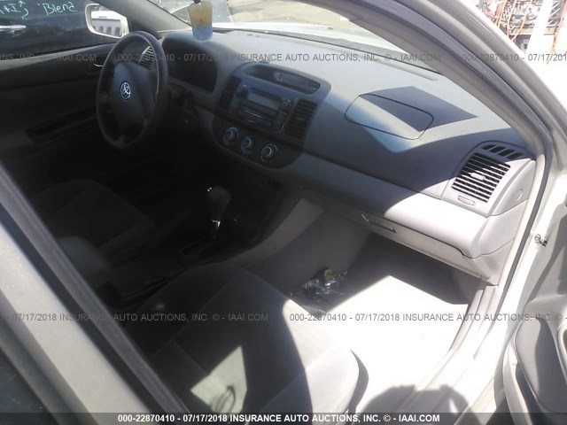 4T1BE32K76U659894 - 2006 TOYOTA CAMRY LE/XLE/SE Gümüş foto 5