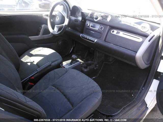 WMEEJ3BA5EK774686 - 2014 SMART FORTWO PURE/PASSION WHITE photo 5