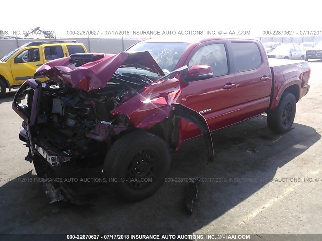 3TMCZ5AN5HM104082 - 2017 TOYOTA TACOMA DBL CAB/SR/TRDSPT/OR/PRO წითელი ფოტო 2