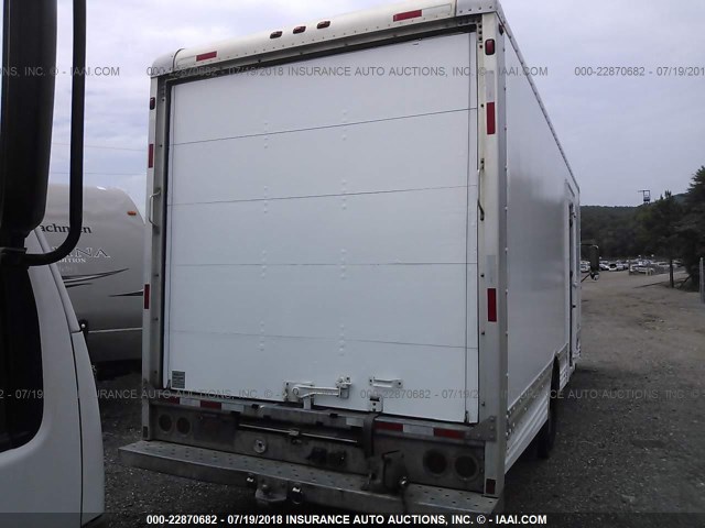 J8DE5B16977301050 - 2007 GMC 5500 W55042-HD WHITE photo 8