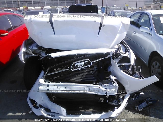 1FA6P8TH1F5319091 - 2015 FORD MUSTANG WHITE photo 6