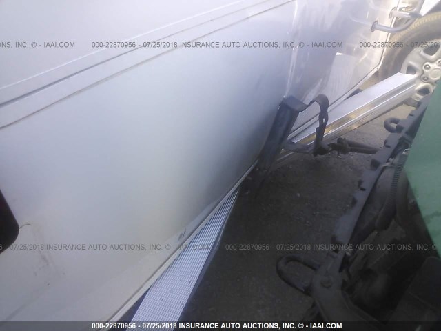 1KB1A1L2X6E163437 - 2006 HOLIDAY RAMBLER SAVOY  Unknown photo 6