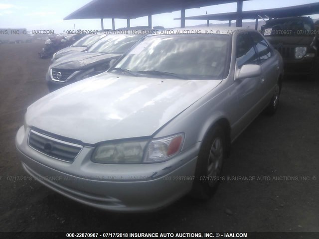 4T1BG22K61U830910 - 2001 TOYOTA CAMRY CE/LE/XLE 金色 照片 2