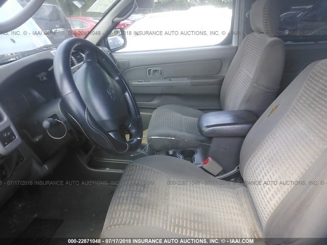 5N1ED28TX1C590160 - 2001 NISSAN XTERRA XE/SE SILVER photo 5