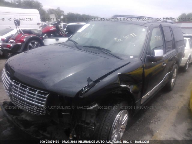 5LMJJ2J52CEL04373 - 2012 LINCOLN NAVIGATOR შავი ფოტო 2