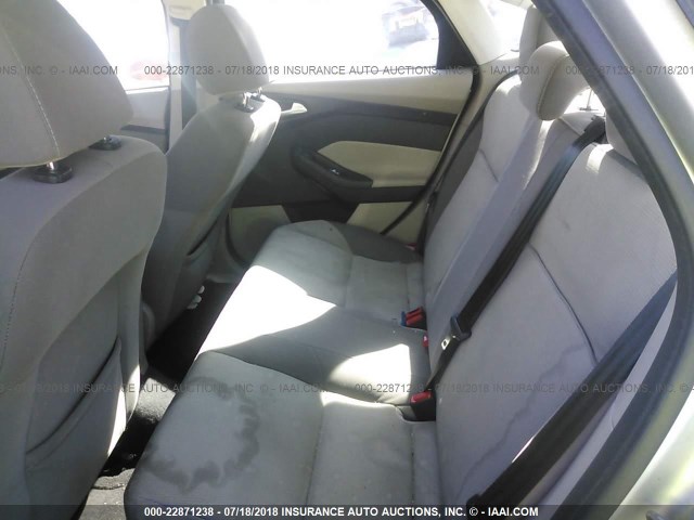 1FADP3F25DL264851 - 2013 FORD FOCUS SE SILVER photo 8