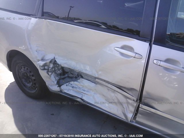 5TDZA23C66S493369 - 2006 TOYOTA SIENNA CE/LE SILVER photo 6