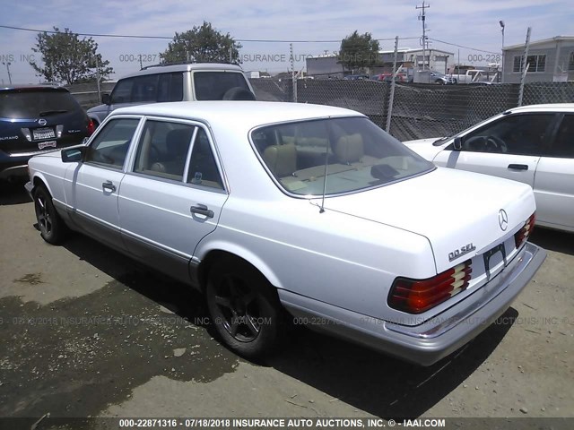 WDBCA25D7JA369742 - 1988 MERCEDES-BENZ 300 SEL WHITE photo 3