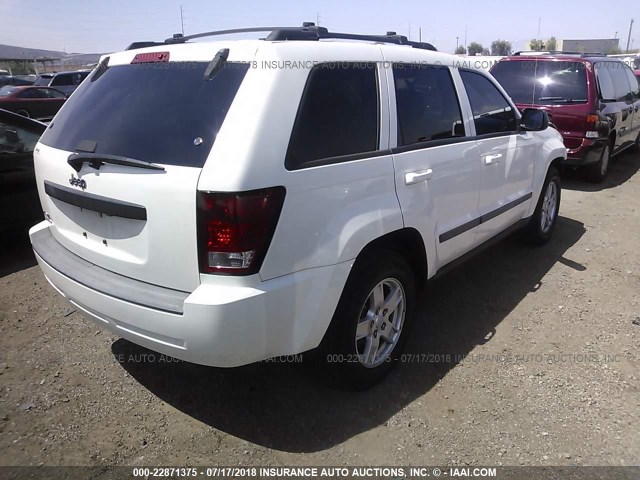 1J8GR48K67C640393 - 2007 JEEP GRAND CHEROKEE LAREDO/COLUMBIA/FREEDOM 白色 照片 4