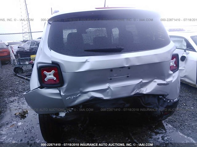 ZACCJBBBXHPG49301 - 2017 JEEP RENEGADE LATITUDE SILVER photo 6