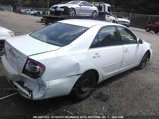 4T1BE32K42U093736 - 2002 TOYOTA CAMRY LE/XLE/SE 白色 照片 4
