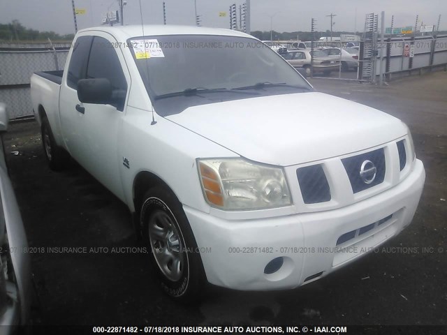 1N6AA06A14N586070 - 2004 NISSAN TITAN XE/SE/LE WHITE photo 1