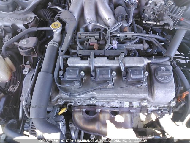 2T1FF22PX1C423710 - 2001 TOYOTA CAMRY SOLARA SE/SLE ვერცხლისფერი ფოტო 10