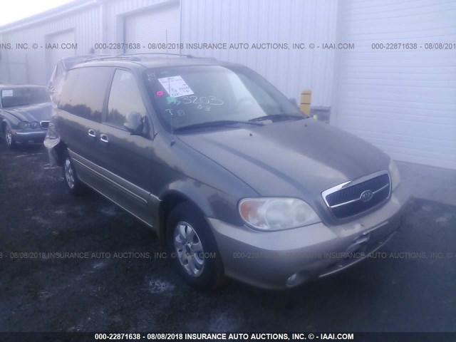 KNDUP132356754515 - 2005 KIA SEDONA EX/LX TAN photo 1