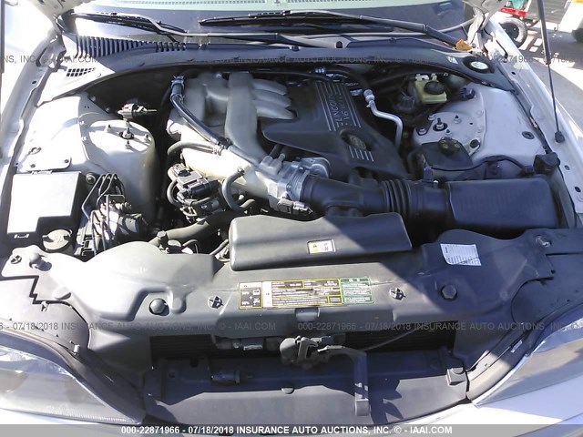 1LNHM86S04Y602771 - 2004 LINCOLN LS 奶油色 照片 10